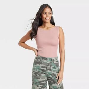 NWT Universal Thread Women's Fitted Tank Top Pink Sleeveless Top Medium Mauve M